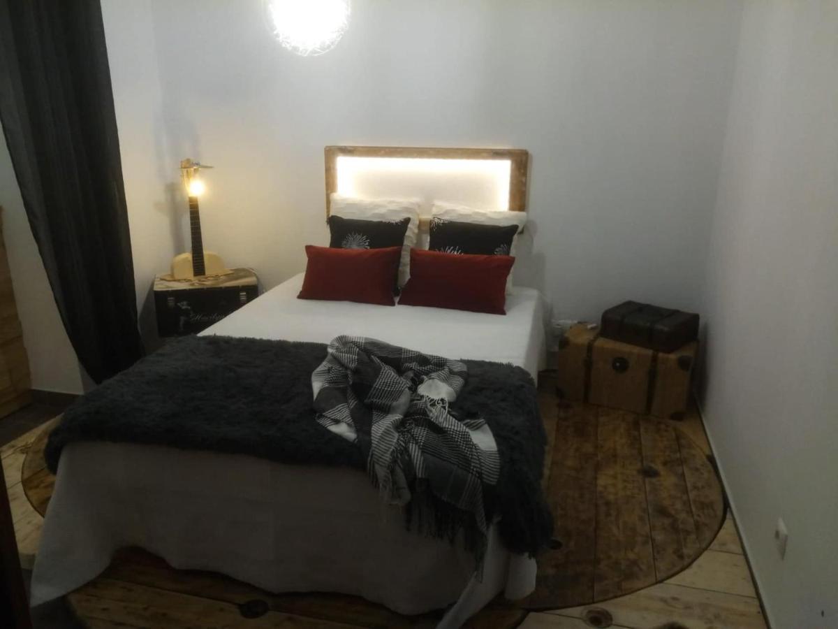 Hotel Casa 40Th-Music Wood House Óbidos Zewnętrze zdjęcie